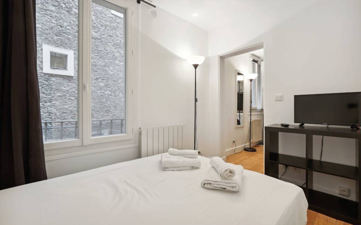 Photo of Bedroom in 6th Arrondissement