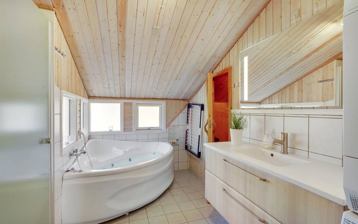 Photo of Bathroom in Torup Strand