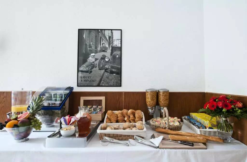 Photo of Others in Vanves