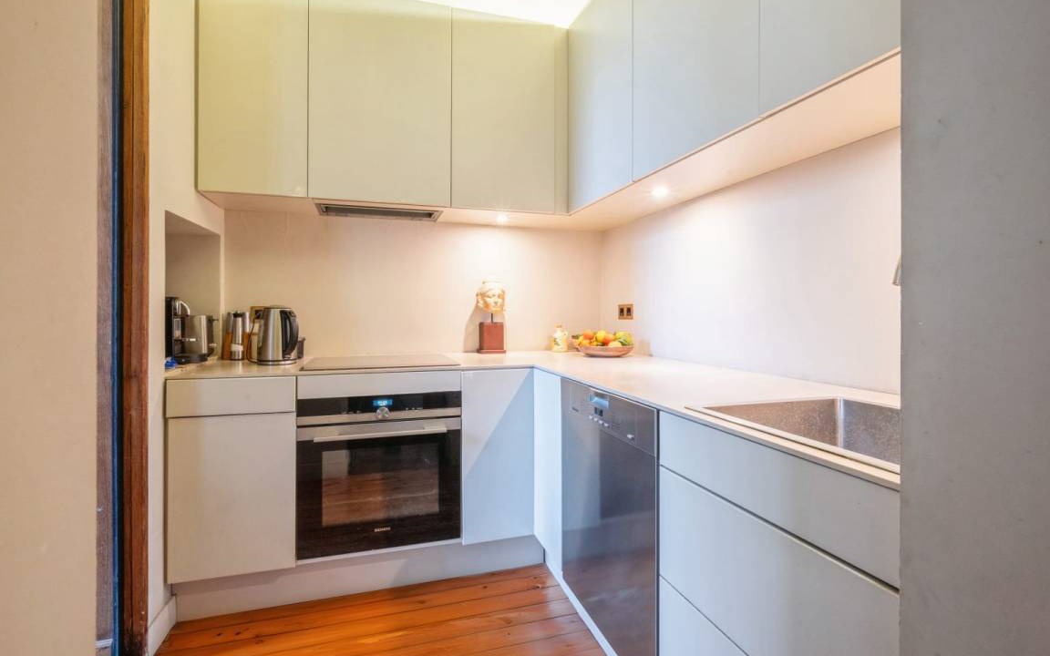 Photo of Kitchen in Quartier de l'Ecole-Militaire