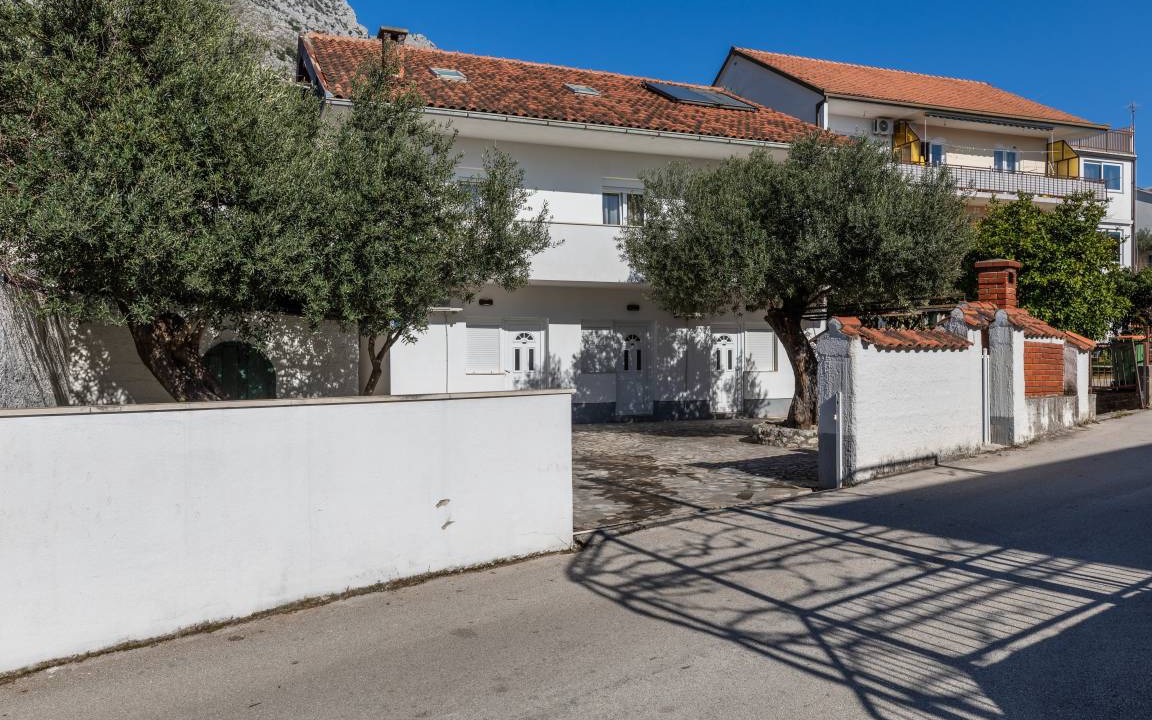 Photo of Others in Gradac