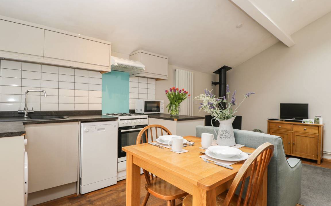 Photo of Others in Norton Sub Hamdon