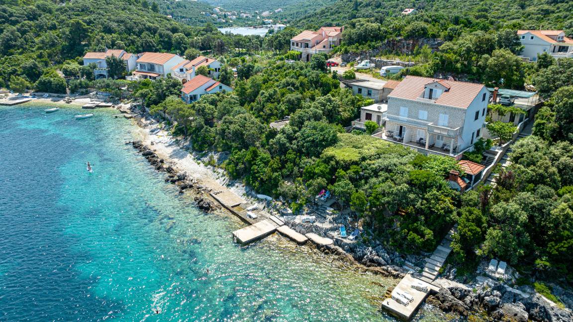 Photo of Others in Cove Tri Zala (Zrnovo)