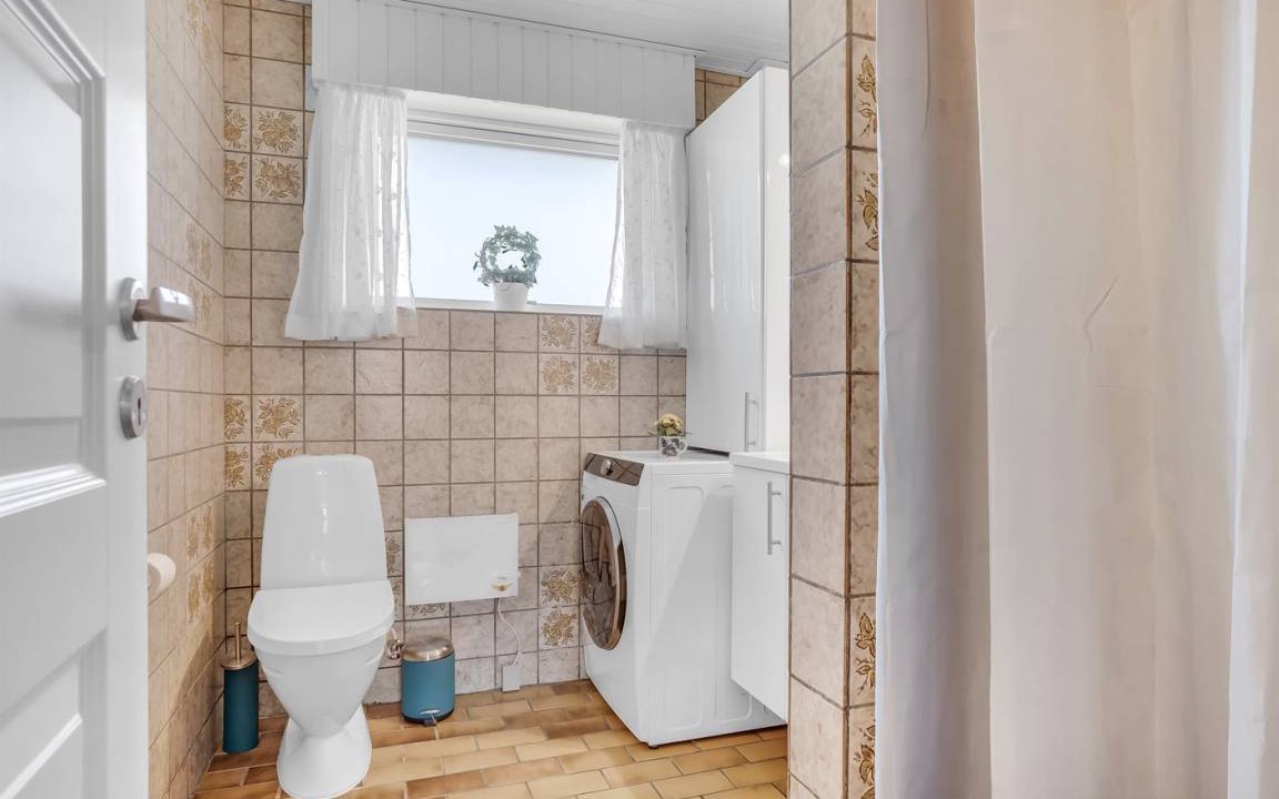 Photo of Bathroom in Strandby
