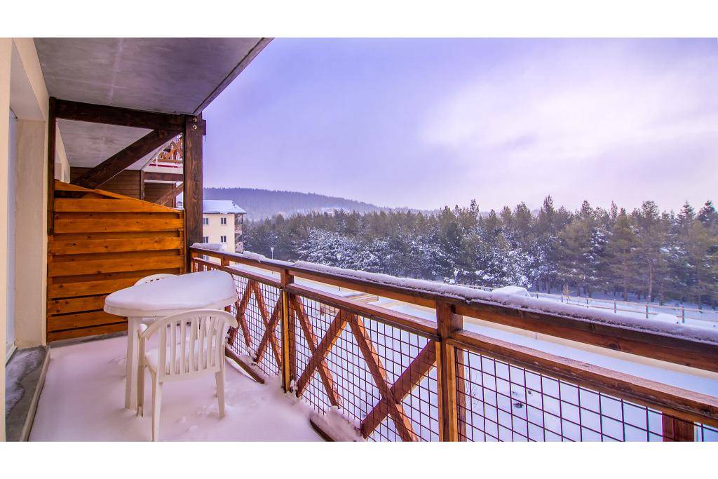Photo of Patio Balcony in Pyrenees 2000