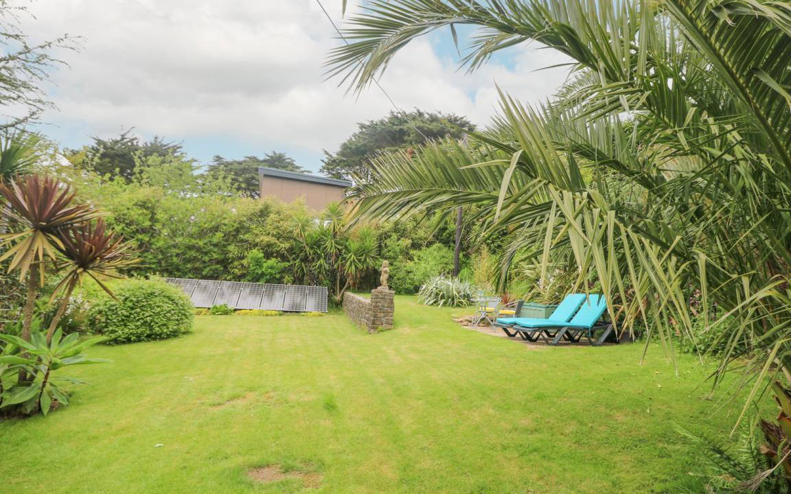 Photo of Others in Praa Sands