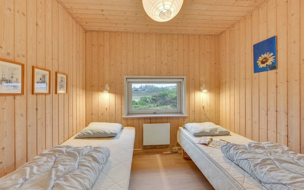 Photo of Others in Houvig Strand