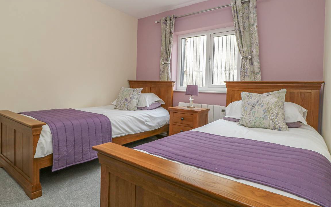 Photo of Others in Storwood