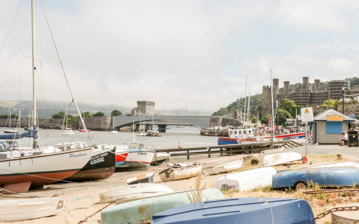 Photo of Others in Henryd