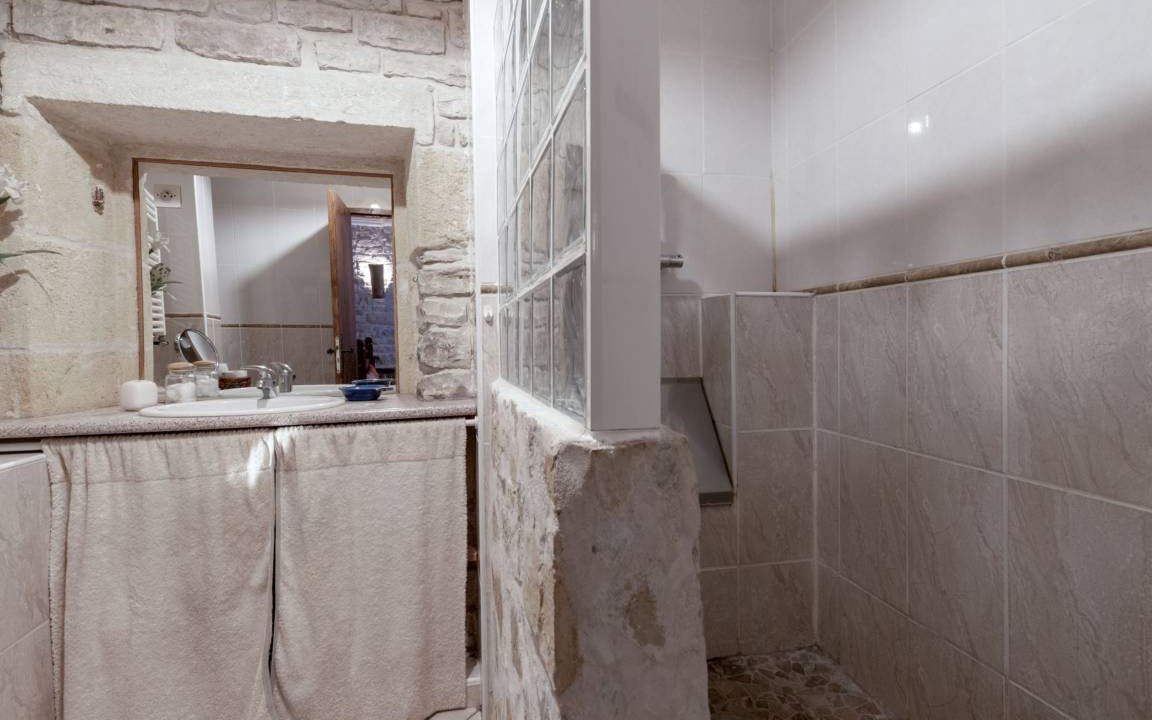 Photo of Bathroom in Calvisson