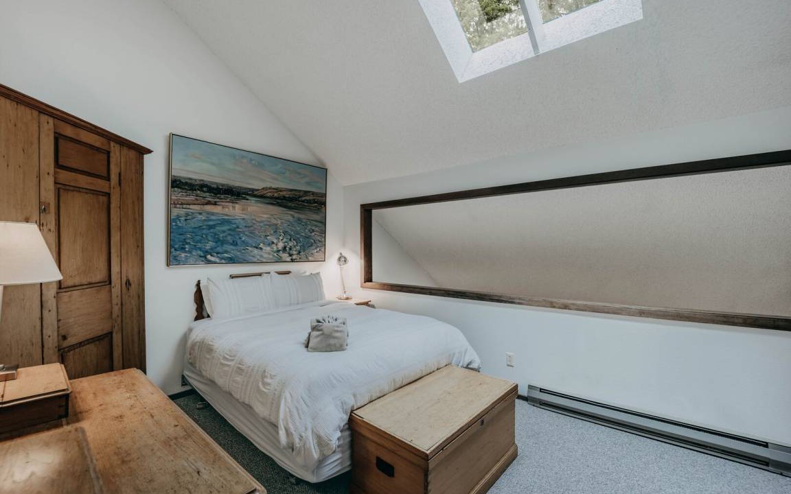 Photo of Bedroom in Glacier