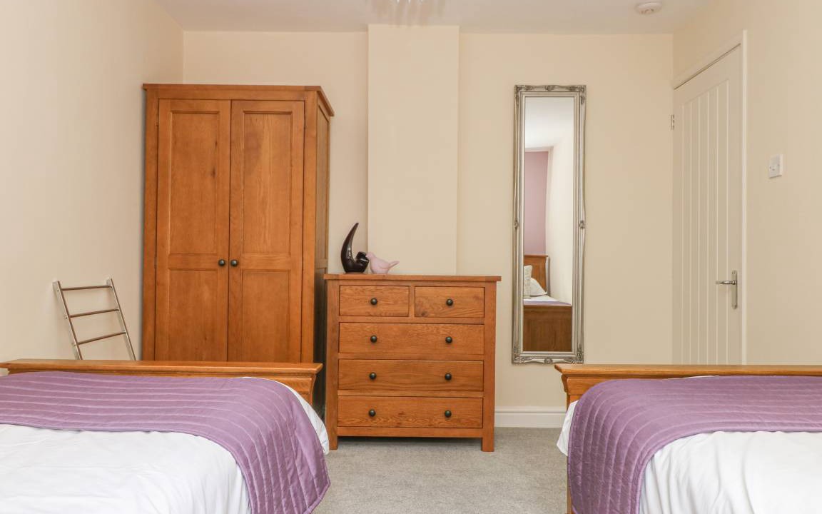 Photo of Others in Storwood