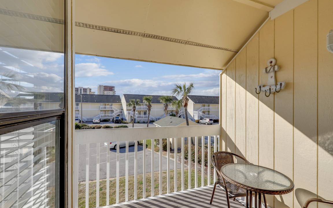 Photo of Patio Balcony in Holiday Isle