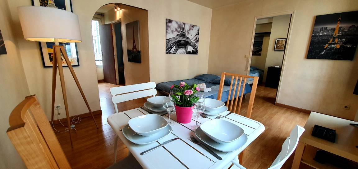 Photo of Livingroom in Louis Bertrand-Mirabeau-Semard