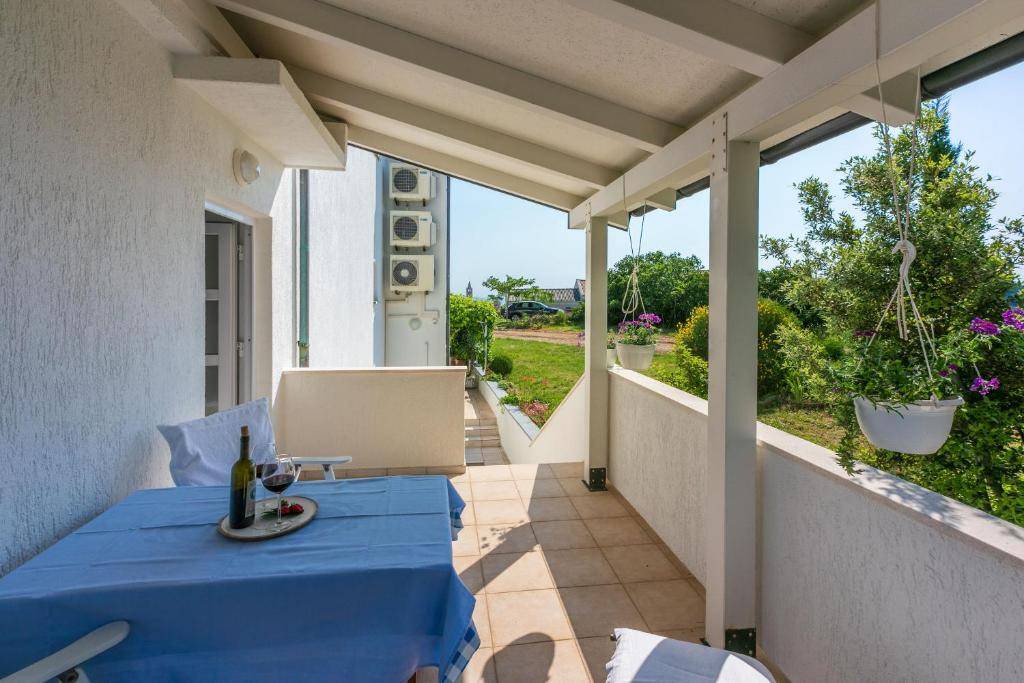 Photo of Patio Balcony in Rab
