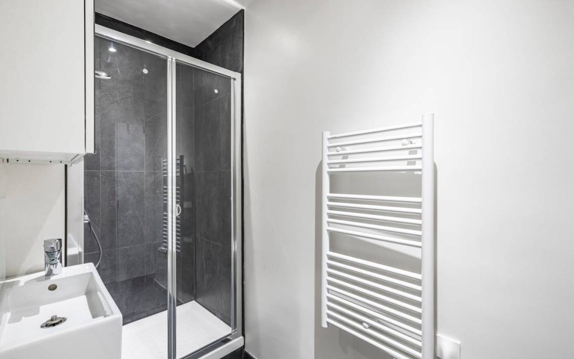 Photo of Bathroom in Porte-Dauphine