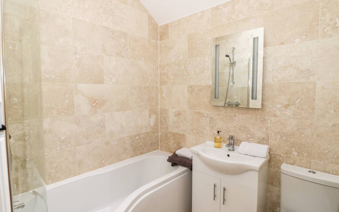 Photo of Bathroom in Daventry