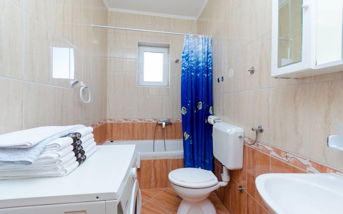 Photo of Bathroom in Lopar