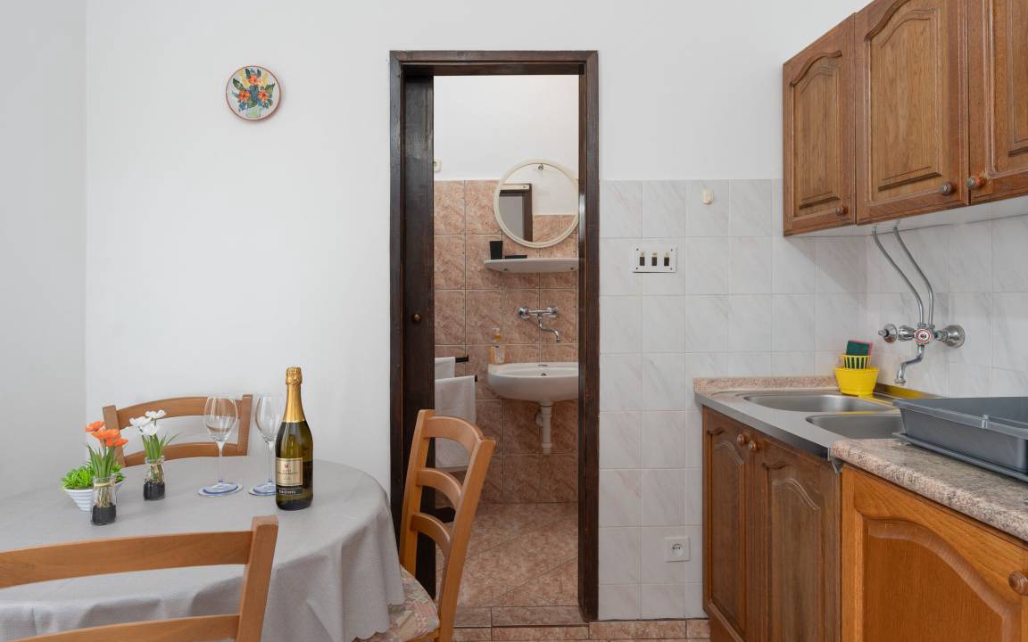 Photo of Kitchen in Povljana