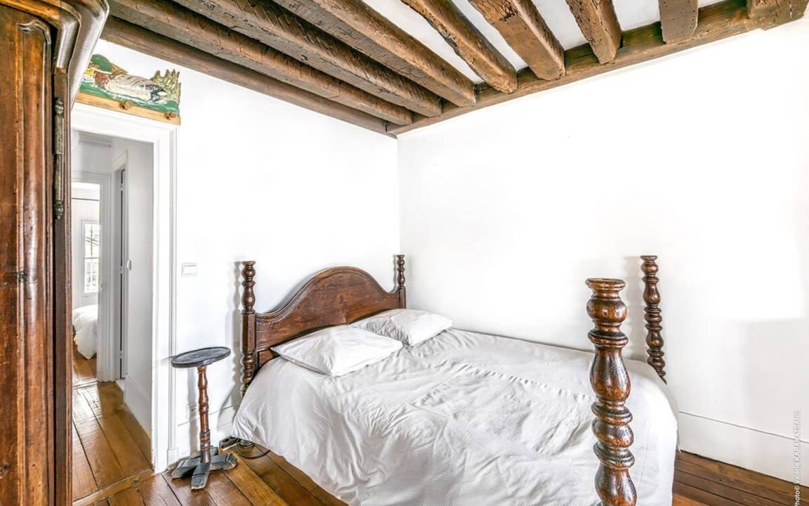 Photo of Bedroom in Notre Dame