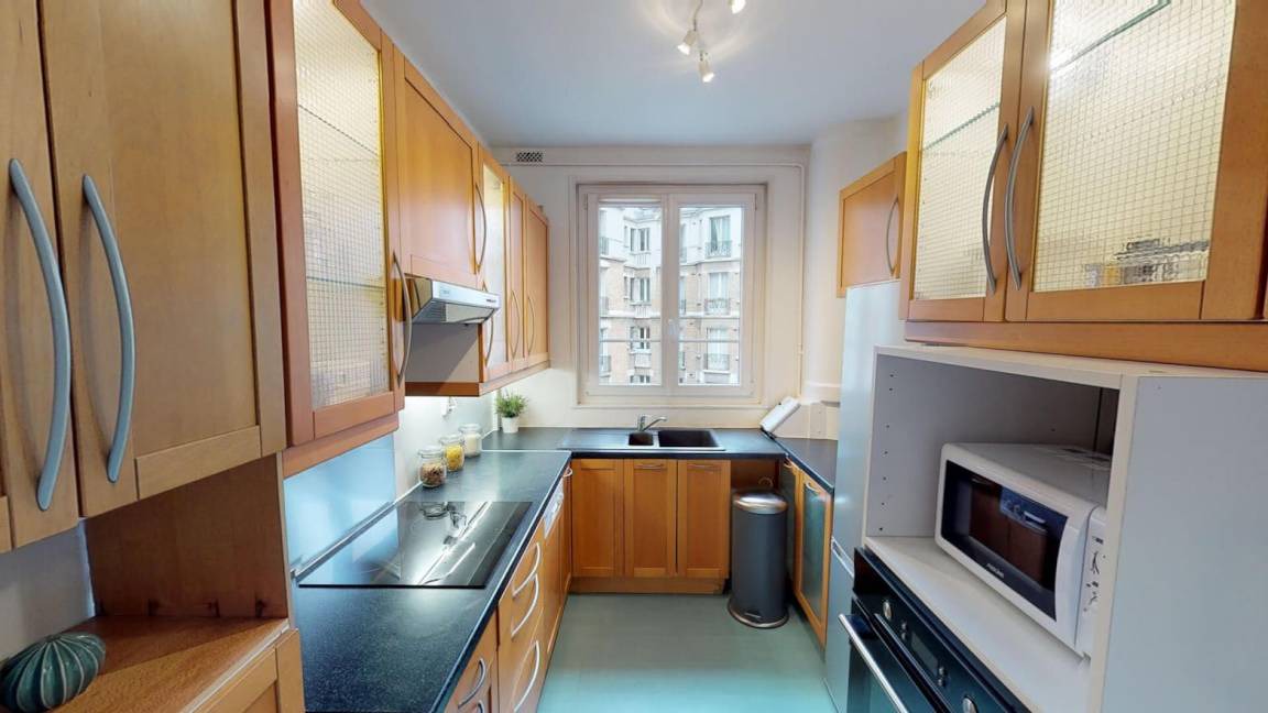 Photo of Kitchen in 17th Arrondissement