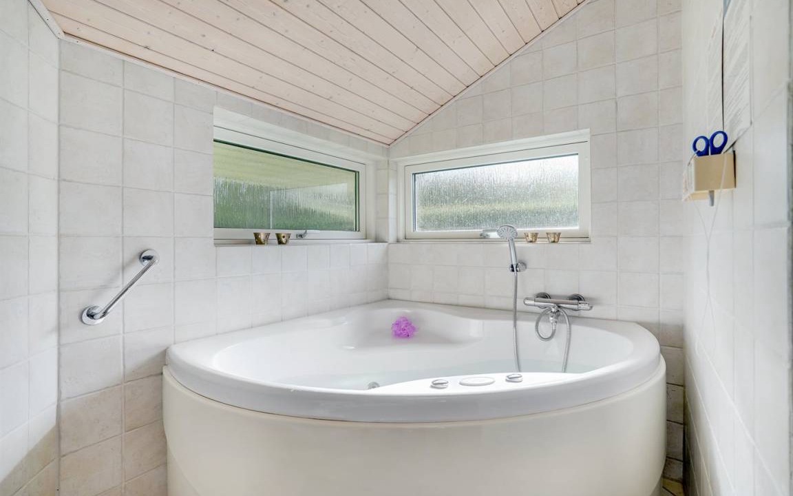 Photo of Bathroom in Rageleje