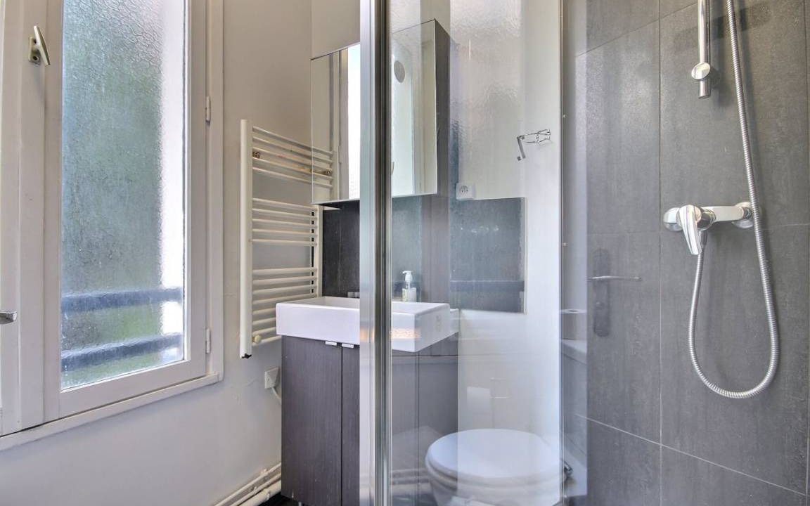 Photo of Bathroom in Batignolles