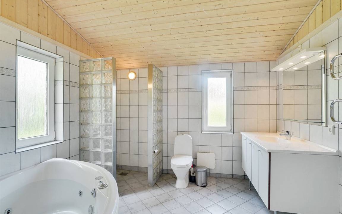 Photo of Bathroom in Torup Strand