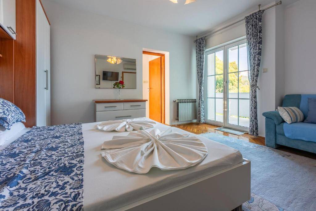 Photo of Bedroom in Rab
