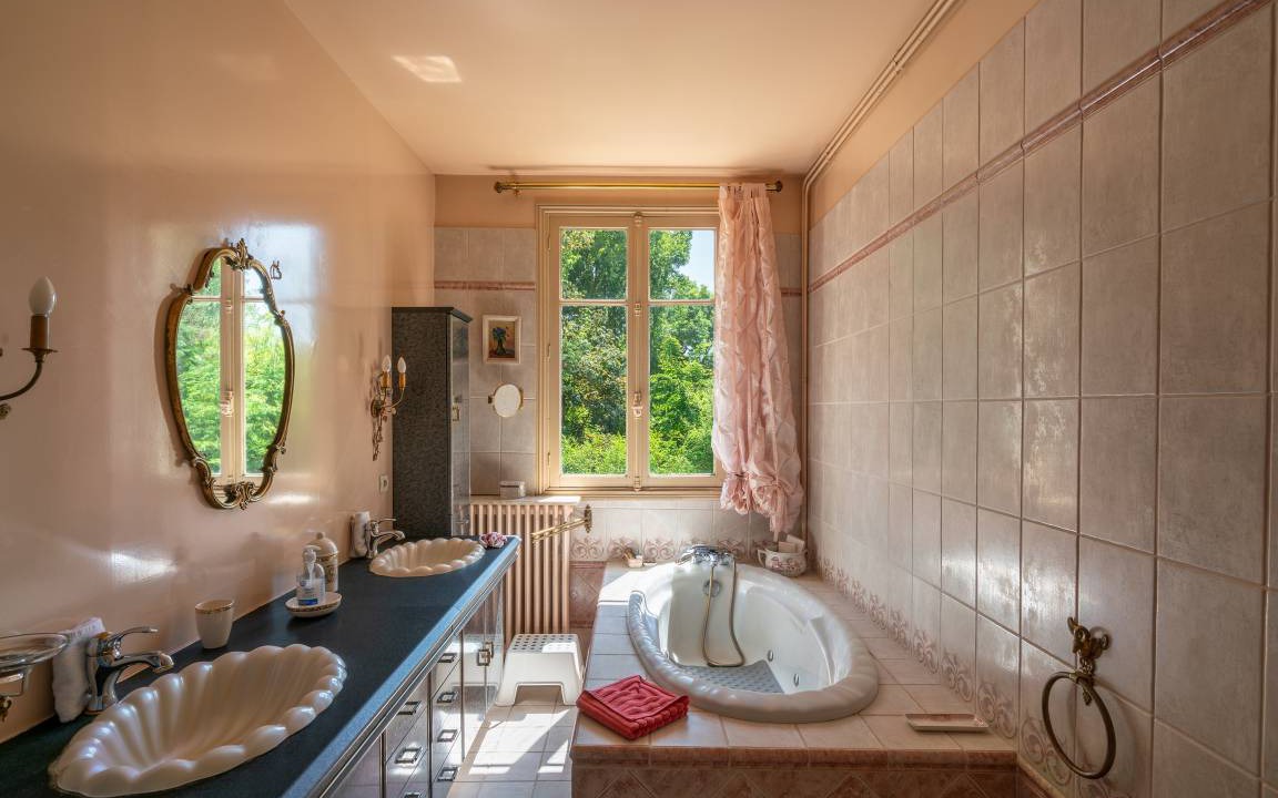 Photo of Bathroom in Ver-sur-Mer