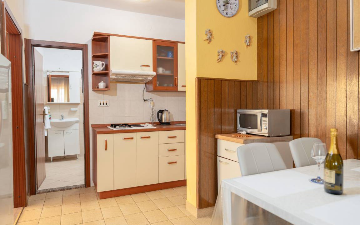 Photo of Kitchen in Povljana
