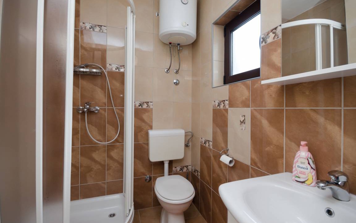 Photo of Bathroom in Lopar