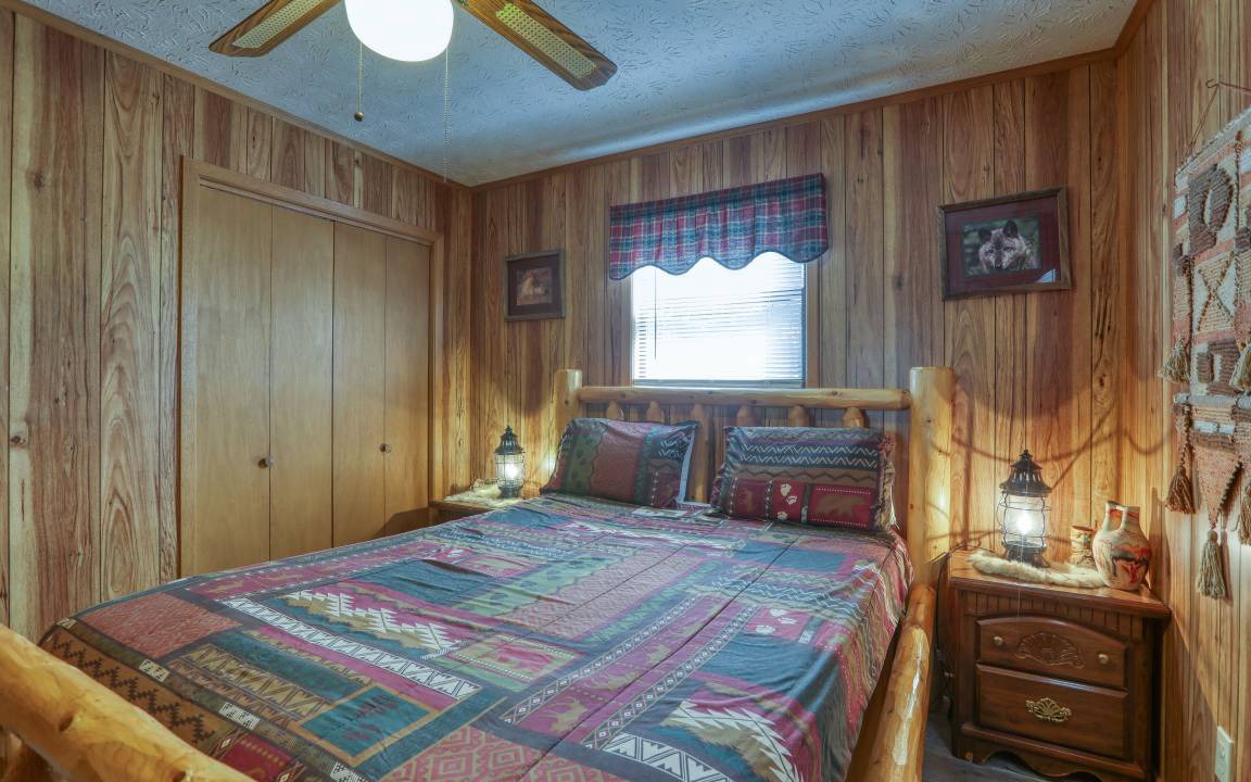Photo of Bedroom in Cosby
