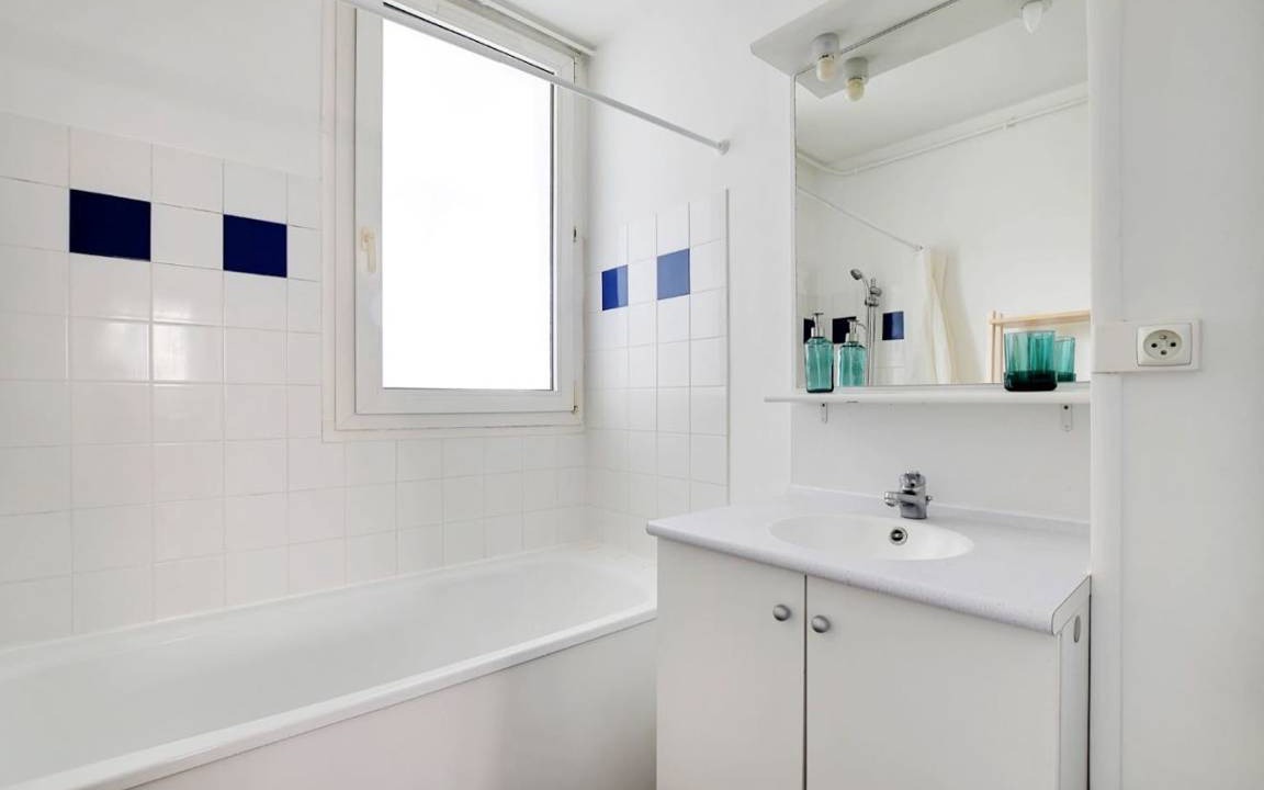 Photo of Bathroom in Le Kremlin-Bicetre