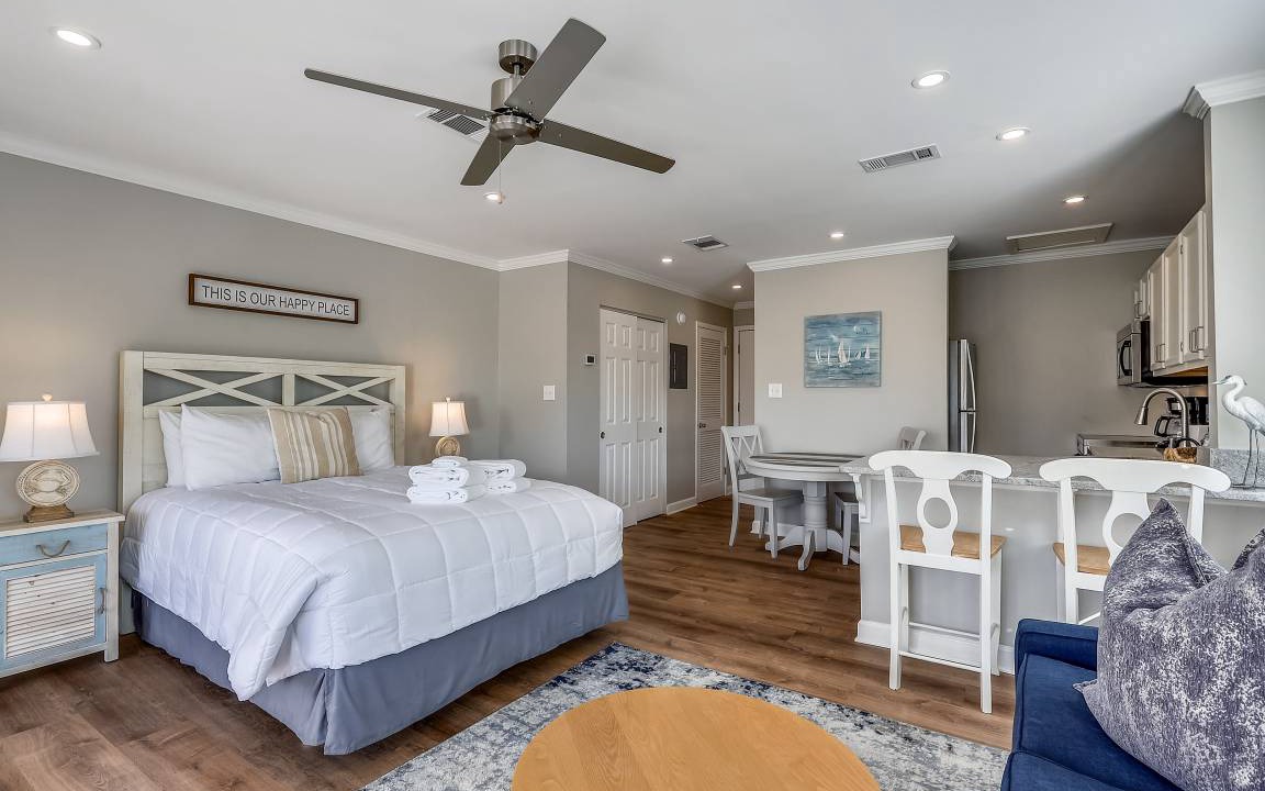 Photo of Bedroom in Holiday Isle
