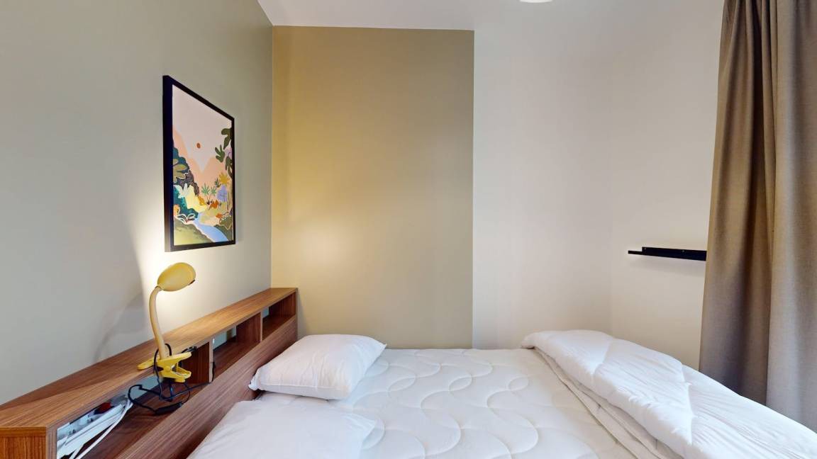 Photo of Bedroom in 18th Arrondissement