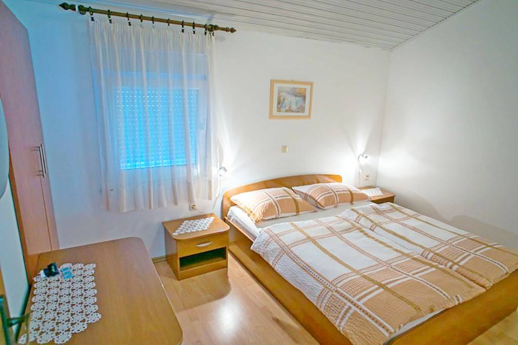 Photo of Bedroom in Novalja