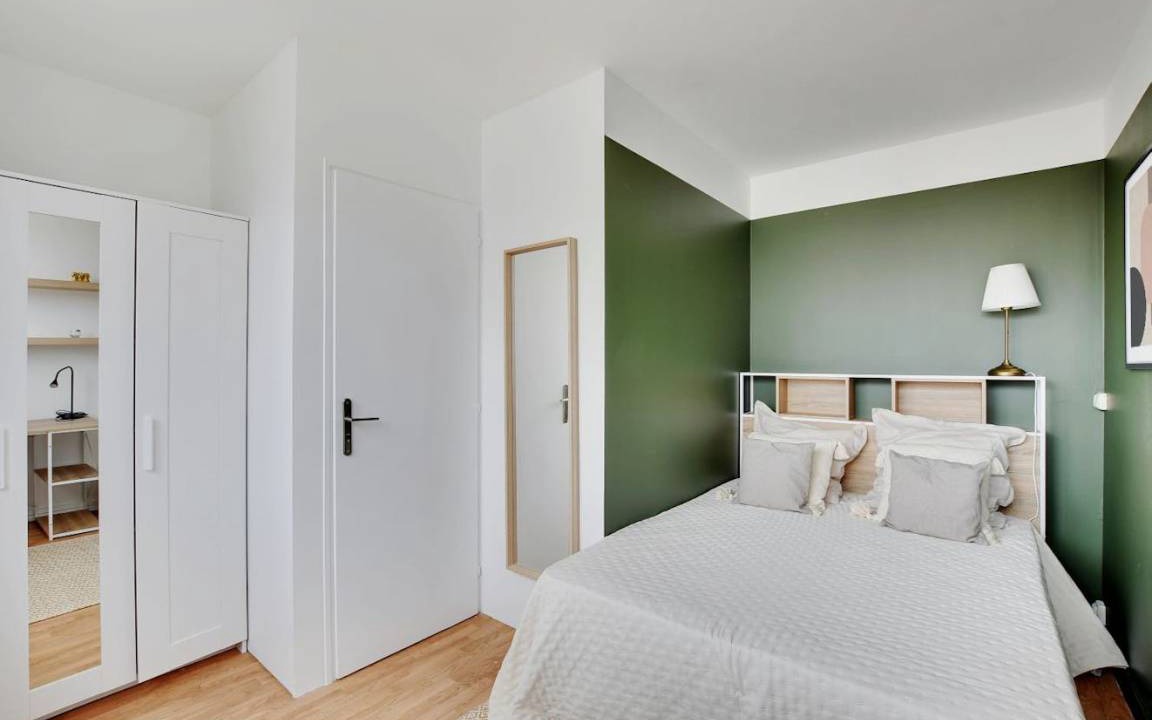 Photo of Bedroom in Le Kremlin-Bicetre