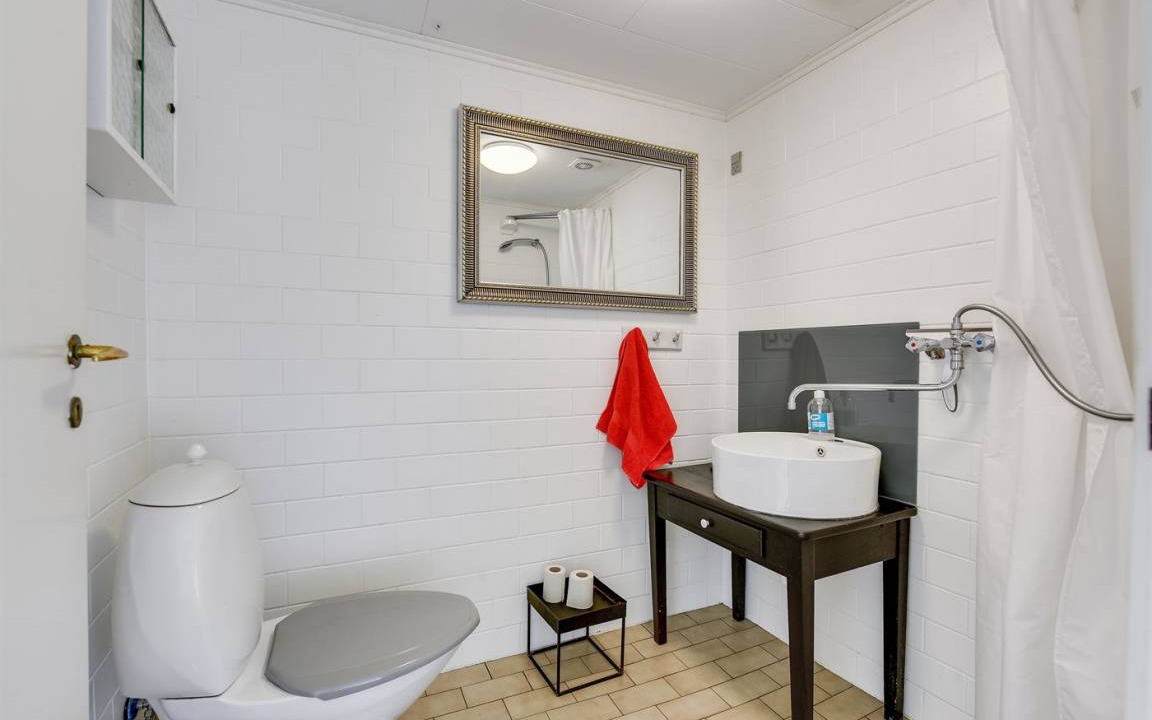 Photo of Bathroom in Emmerlev