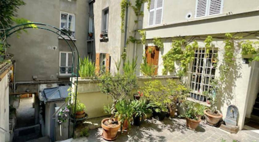 Photo of Others in Montmartre