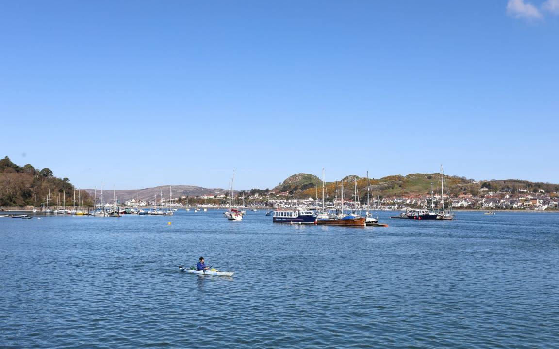 Photo of Others in Henryd