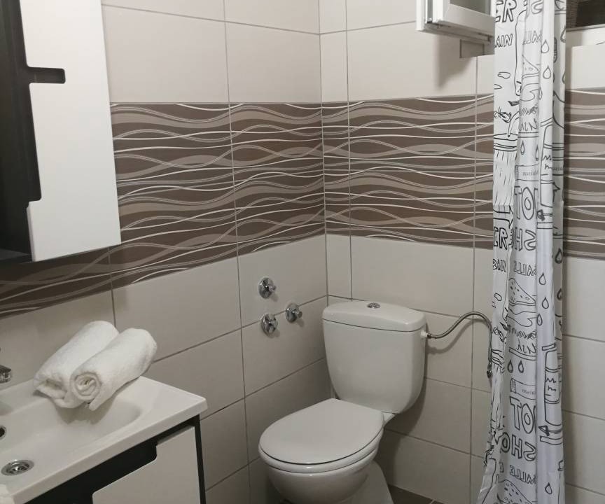 Photo of Bathroom in Catrnja