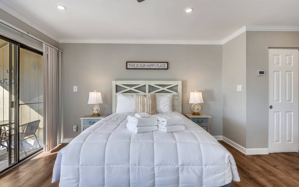Photo of Bedroom in Holiday Isle