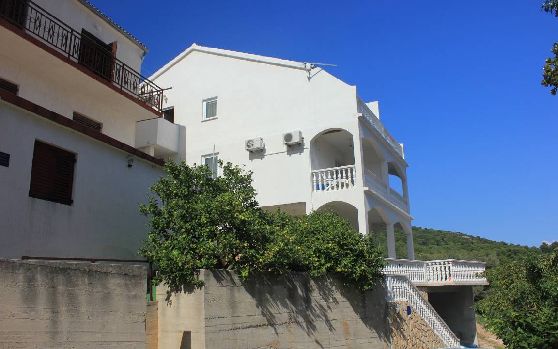 Photo of Others in Cove Rogacic