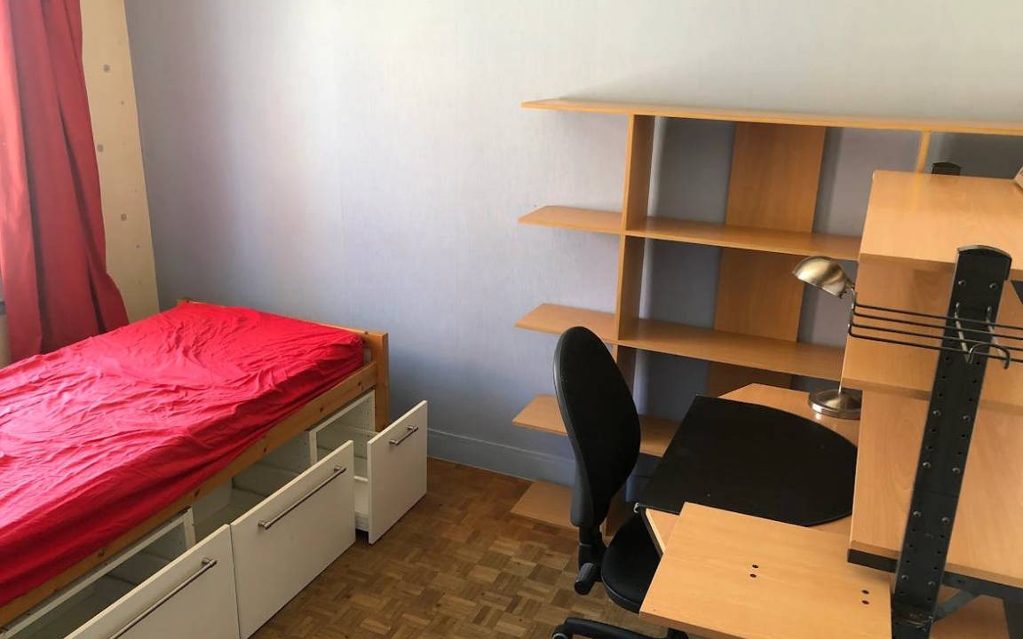 Photo of Bedroom in Arcueil