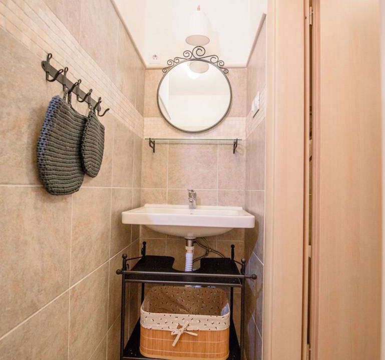 Photo of Bathroom in Brela