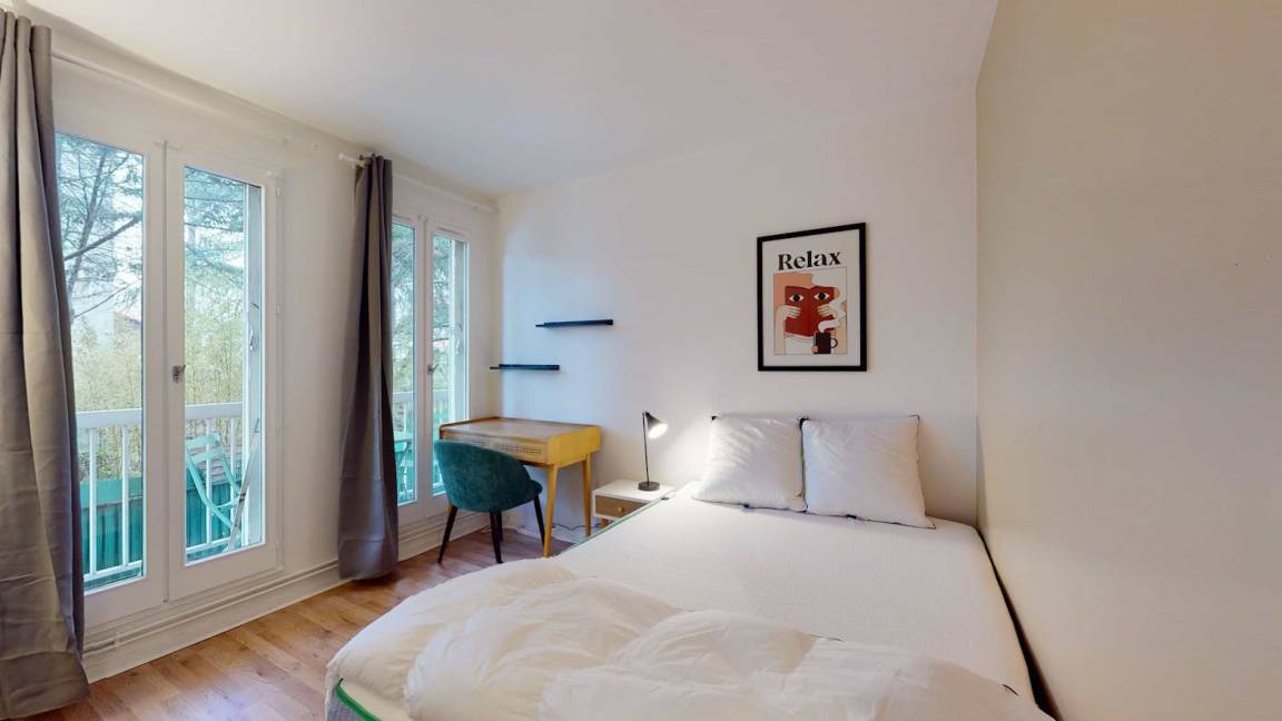 Photo of Bedroom in Gennevilliers