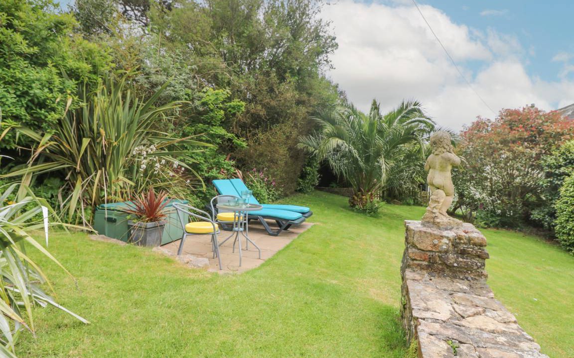 Photo of Others in Praa Sands