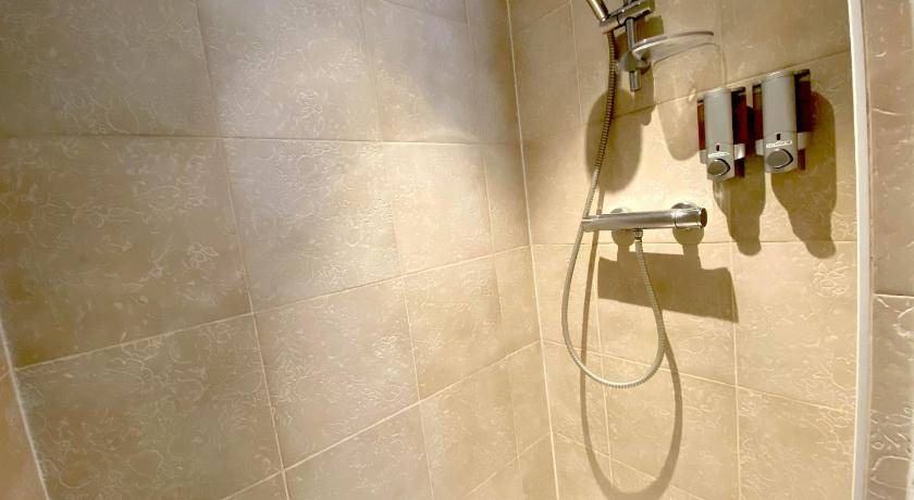 Photo of Bathroom in Quartier de la Maison-Blanche
