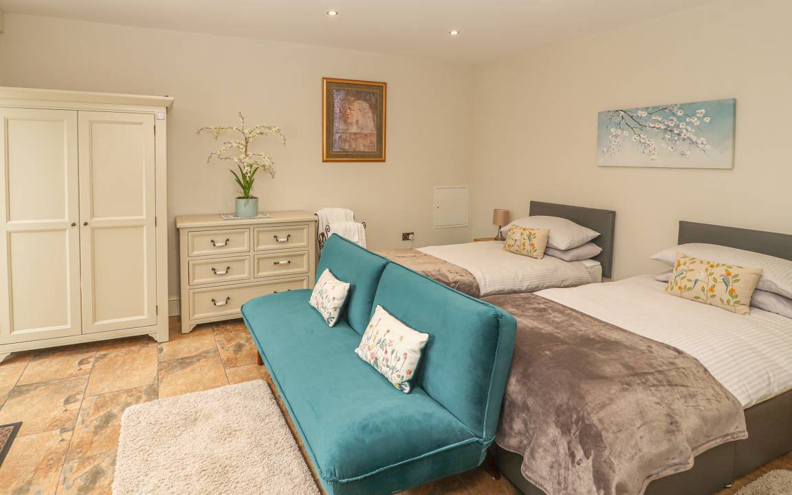 Photo of Others in Mold